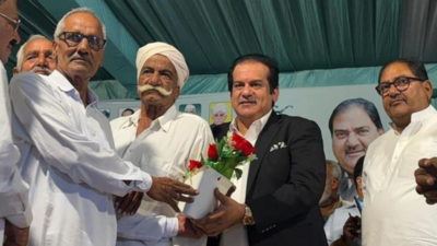 Former Pakistan minister Abdul Rehman visits Haryana’s Chautala village for Diwali occasion; celebrates INLD win | India Information – Universal Headlines