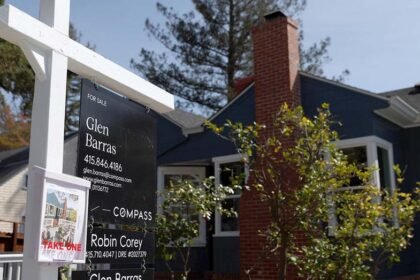 Mortgage rates rise after home sales jump in October